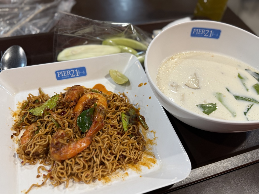 Terminal21のフードコート料理